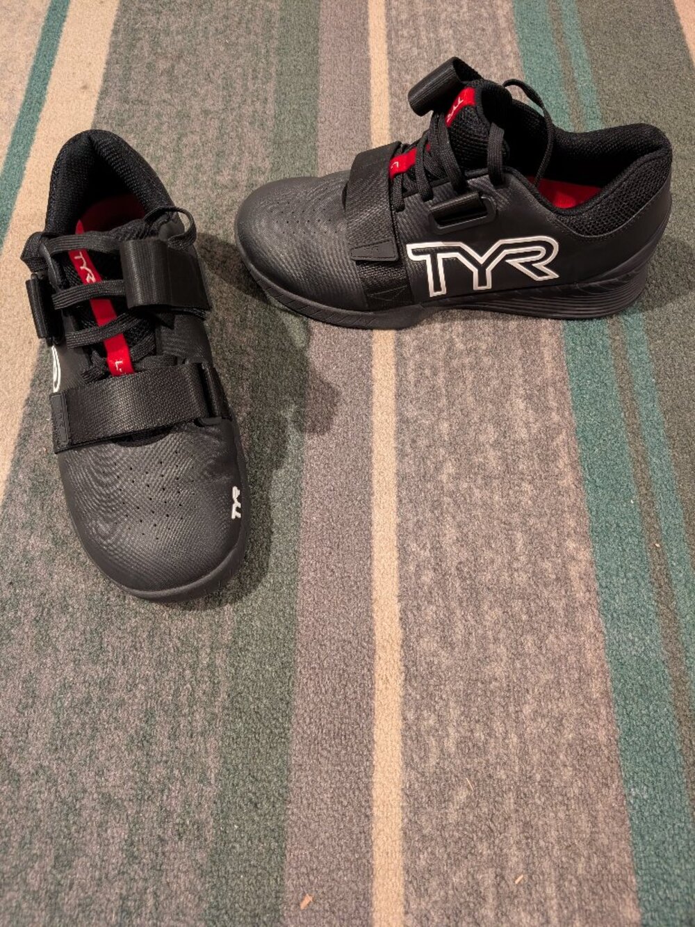 TYR L-1 Lifter / Black M9 / W10.5